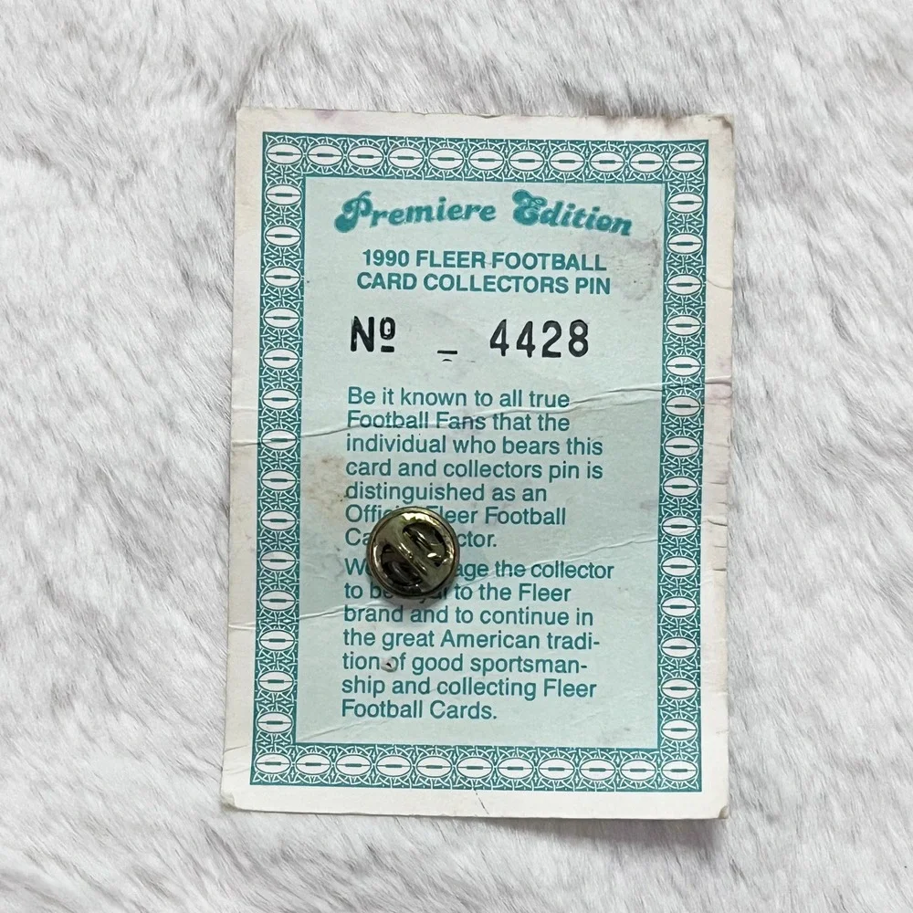 🔮 5/$25‎ Vintage Fleer 1990 Numbered Football Card And Collector Pin